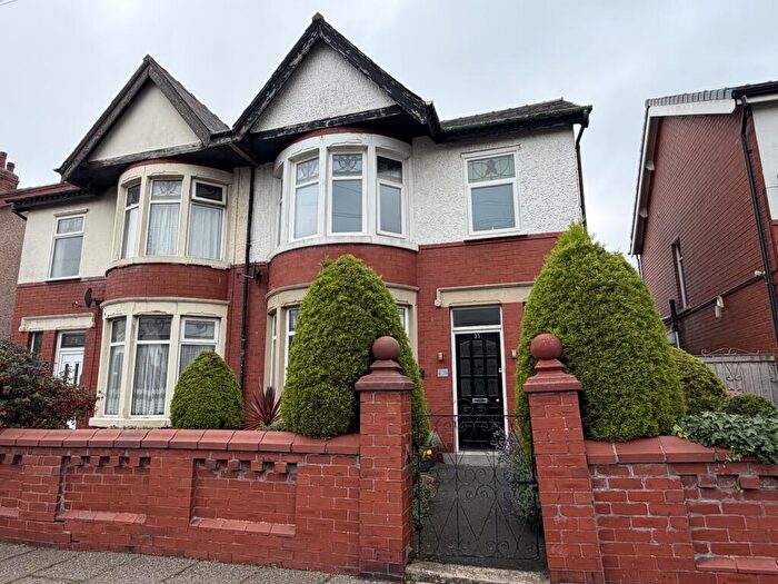 1 Bedroom Flat For Sale In First Floor Flat, Argyll Road, Blackpool, FY2