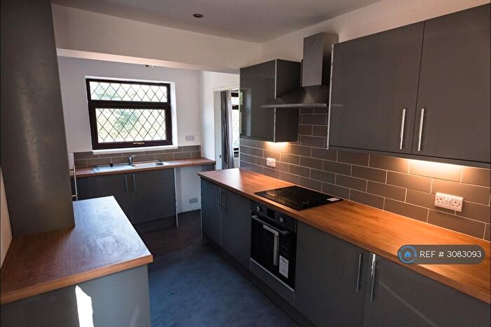 2 Bedroom Semi-Detached House To Rent In Rydal Drive, Morley, Leeds, LS27