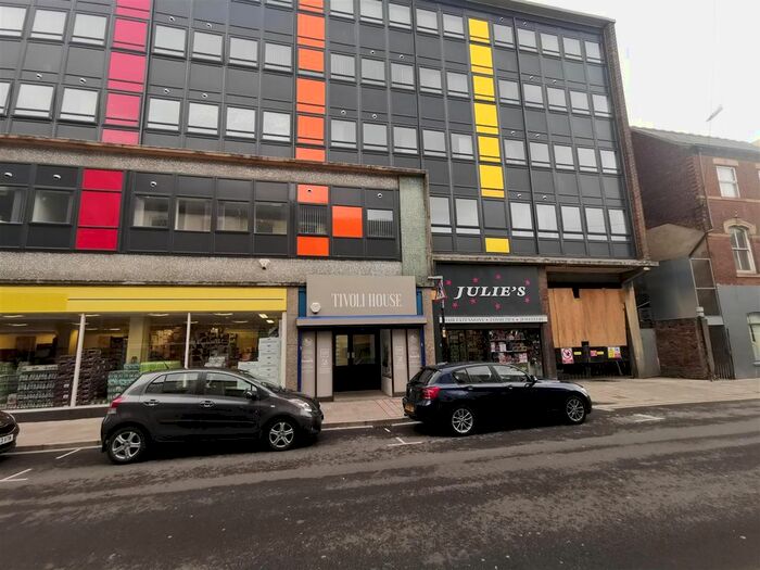 1 Bedroom Flat To Rent In Tivoli House, South Street, Hull, HU1