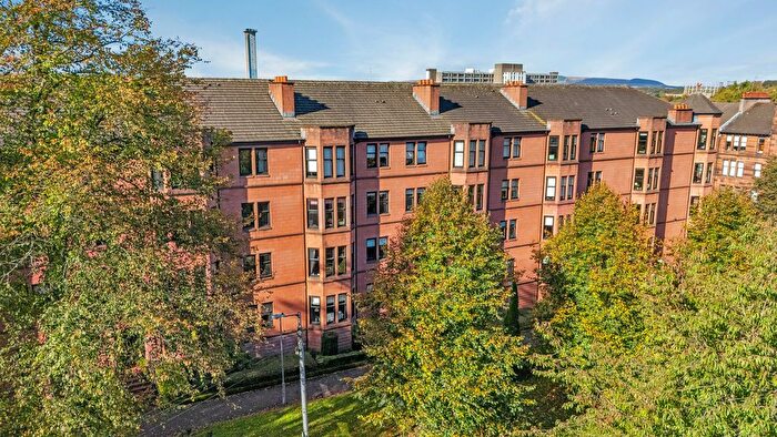 3 Bedroom Flat For Sale In Lauderdale Gardens, Hyndland, G12