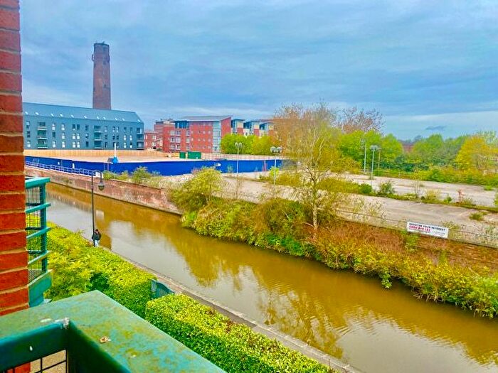 2 Bedroom Flat For Sale In Hoole Lane, Chester, CH2