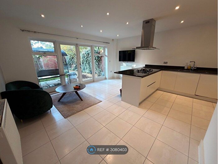 3 Bedroom Terraced House To Rent In Wilkes Close, London, NW7