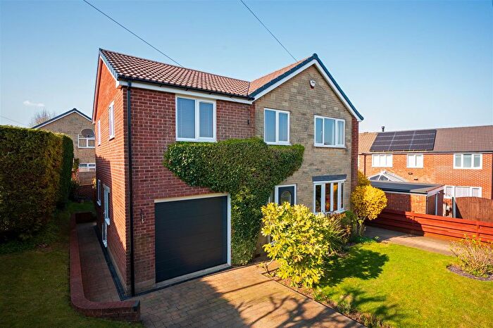 5 Bedroom Detached House For Sale In Wordsworth Place, Dronfield, S18