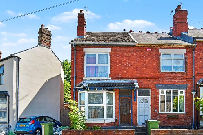 3 Bedroom Terraced House For Sale In Court Road, Wolverhampton, West Midlands, WV6