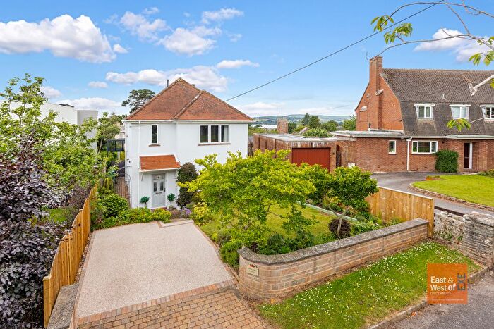 4 Bedroom Detached House For Sale In Orchard Close, Lympstone, Exmouth, EX8