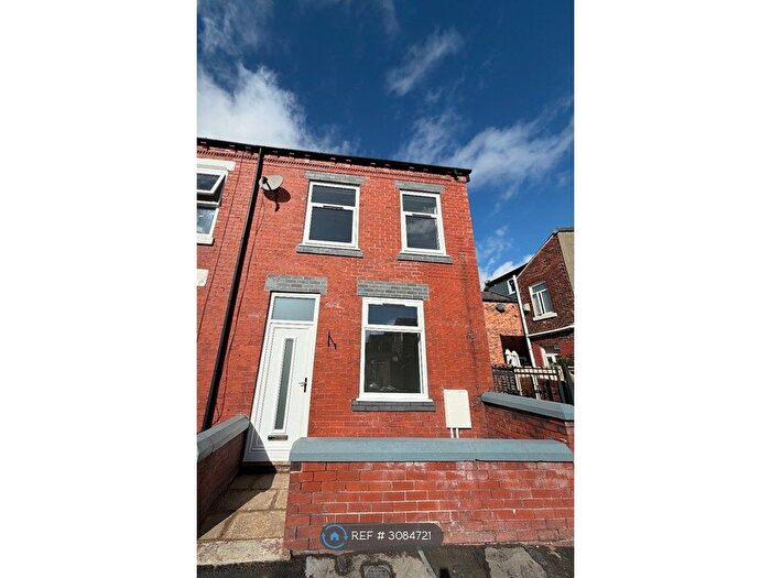 3 Bedroom Terraced House To Rent In Minor St, Manchester, M35