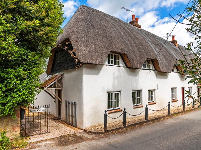 3 Bedroom Cottage For Sale In Glebe Cottage, Andover, SP11