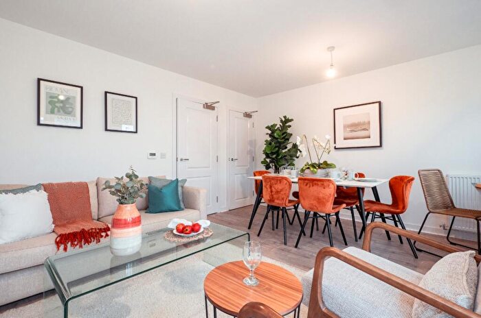 4 Bedroom Town House To Rent In Caledonia Drive, South Queensferry, Edinburgh, EH30