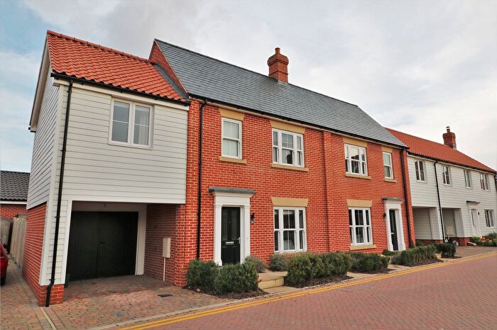 3 Bedroom Semi-Detached House To Rent In Strawberry Avenue, Lawford, Manningtree, Essex, CO11