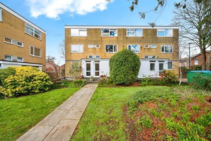 2 Bedroom Flat For Sale In Bracken Lane, Chalfont Court Bracken Lane, SO16