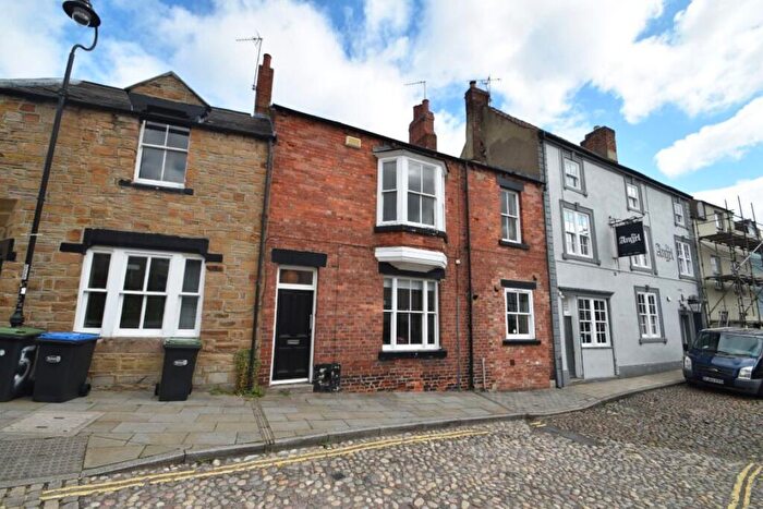 5 Bedroom House To Rent In Crossgate, Durham., DH1