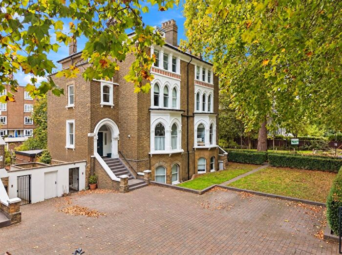 2 Bedroom Flat For Sale In Highbury New Park, N5