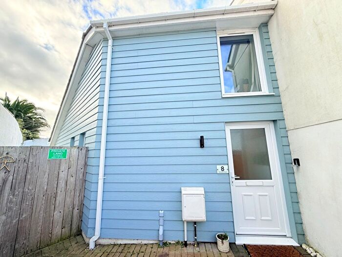 2 Bedroom Property To Rent In Penmur Road, Newquay, TR7