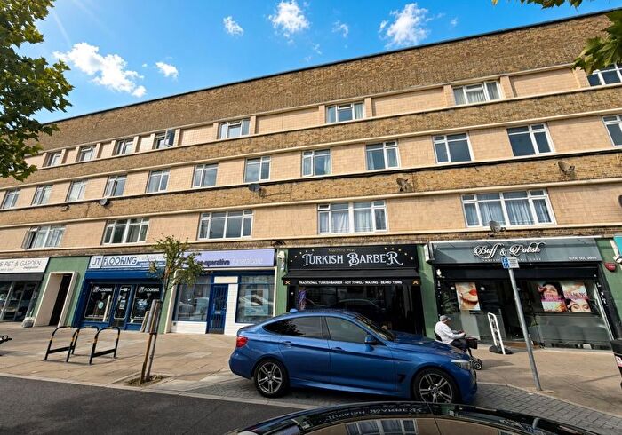 3 Bedroom Flat For Sale In Manford Court, Manford Way, Chigwell, Redbridge, IG7