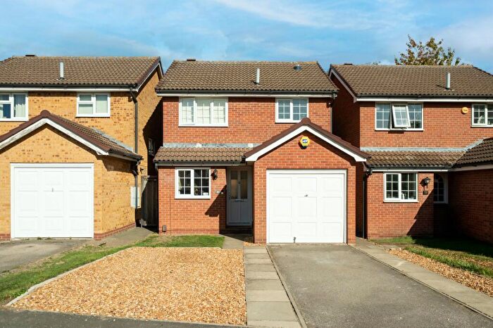 3 Bedroom Property For Sale In Impala Drive, Cambridge, CB1