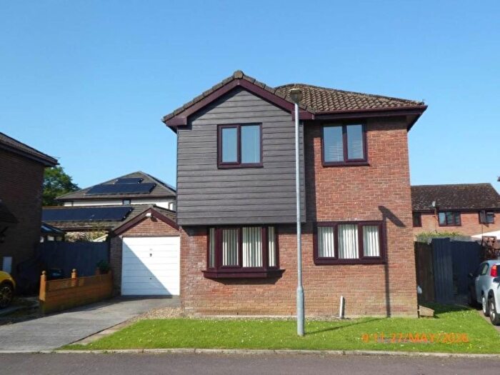 3 Bedroom Detached House To Rent In Glanamman, Ammanford, Carmarthenshire, SA18