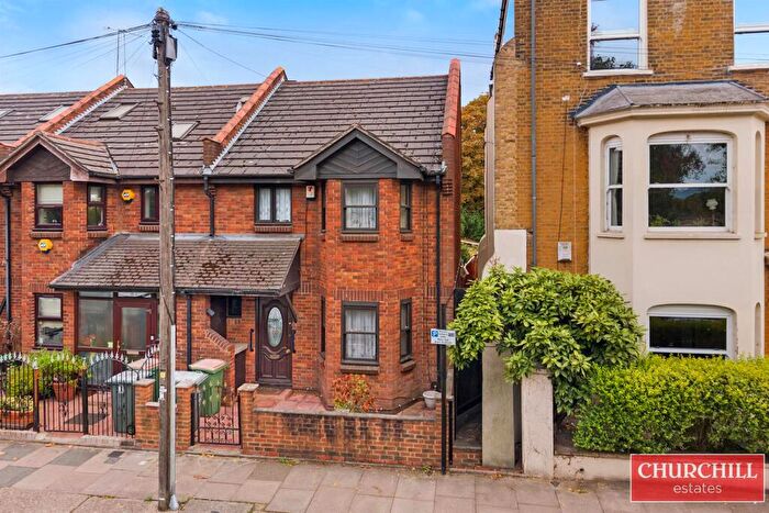 3 Bedroom End Of Terrace House For Sale In Capel Road, Forest Gate, E7