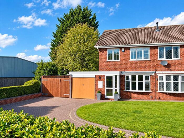 3 Bedroom Semi-Detached House For Sale In Moreland Croft, Minworth, Sutton Coldfield, B76