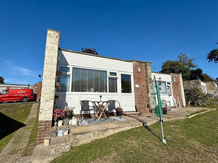 2 Bedroom Semi-Detached Bungalow For Sale In Cockleton Lane, Cowes, PO31