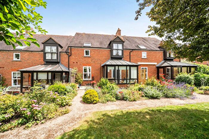 3 Bedroom Terraced House For Sale In Seymour Place, Odiham, RG29