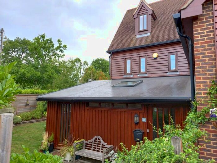 3 Bedroom End Of Terrace House For Sale In Stocks Close, Hildenborough, TN11