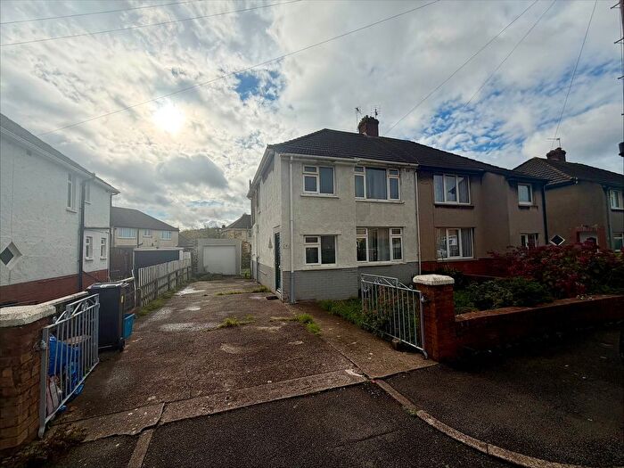 3 Bedroom Semi-Detached House For Sale In Broadstairs Road, Cardiff, CF11