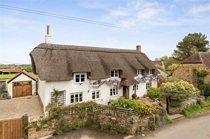4 Bedroom Detached House For Sale In Barrington, Ilminster, Somerset, TA19