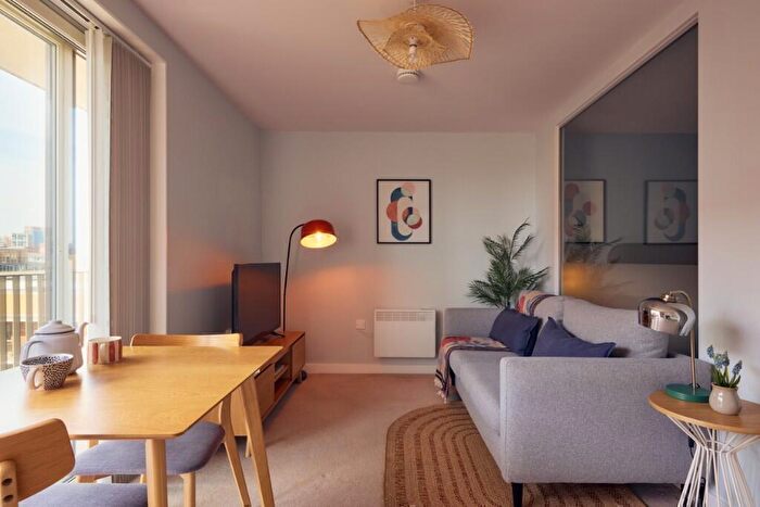 Studio To Rent In Stoneywood Brae, Aberdeen, Aberdeen City, AB21