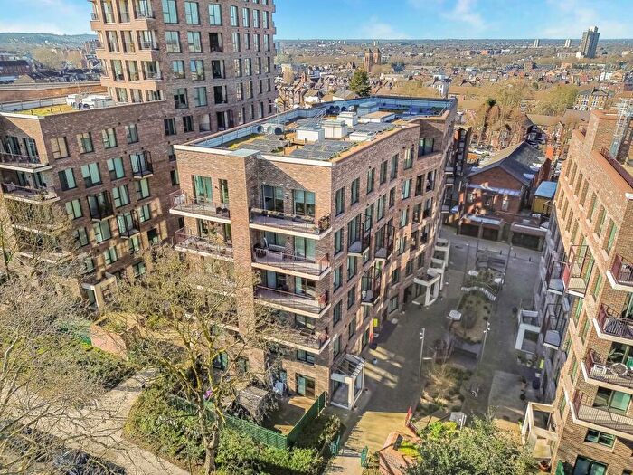 2 Bedroom Apartment For Sale In Barbel Court, Clapton Common, E5