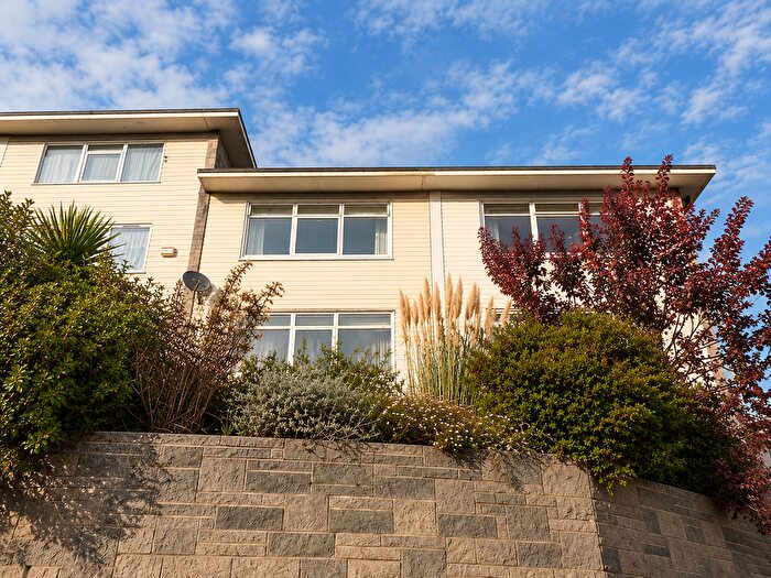2 Bedroom Property To Rent In Colley End Road, Paignton, TQ3