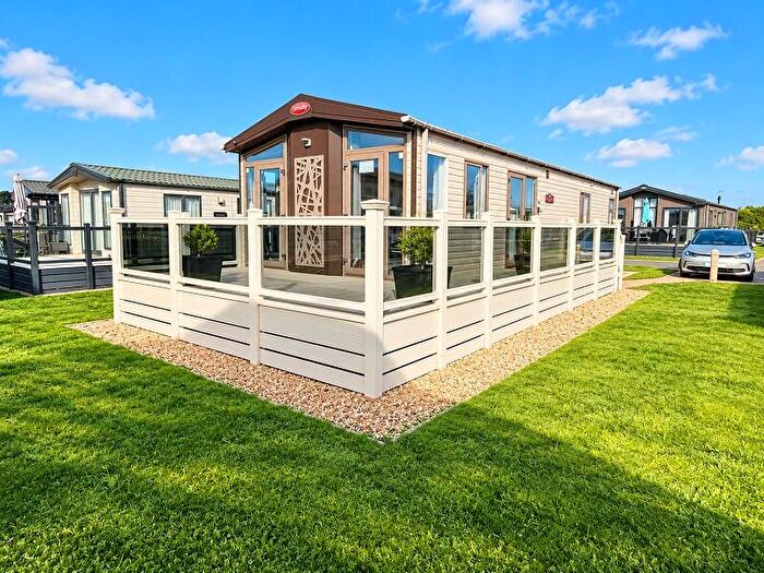 2 Bedroom Mobile Home For Sale In Hoburne Naish, Christchurch Road, New Milton, Hampshire., BH25