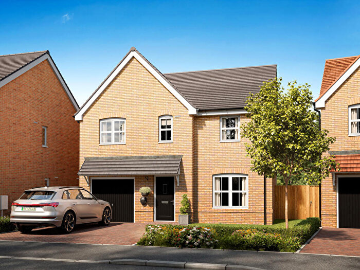 4 Bedroom Detached House For Sale In Birch Close, Oulton Broad, NR32