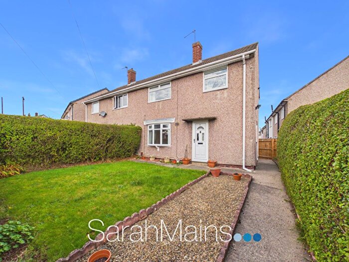 3 Bedroom Semi-Detached House For Sale In Heugh Hill, Springwell Village, NE9