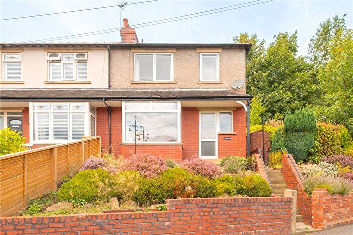 3 Bedroom Semi-Detached House For Sale In Wood Lane, Holmfirth, HD9