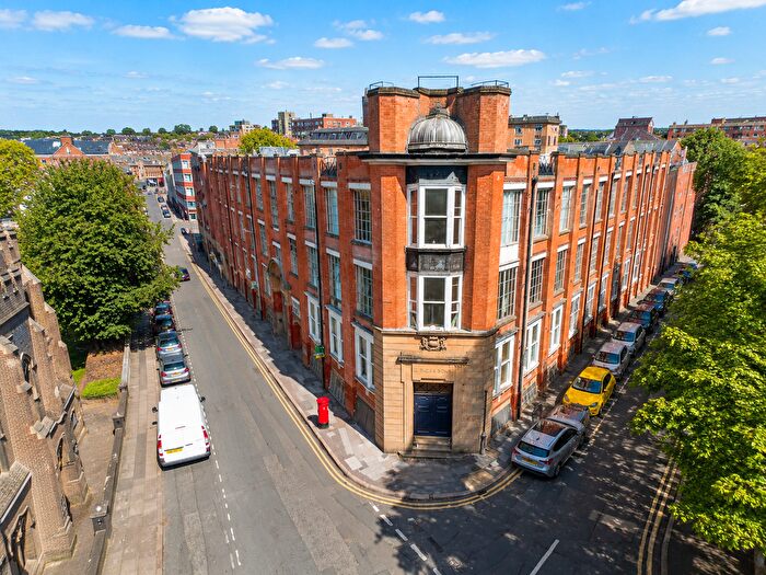 4 Bedroom Terraced House To Rent In Wellington Street, Leicester, LE1