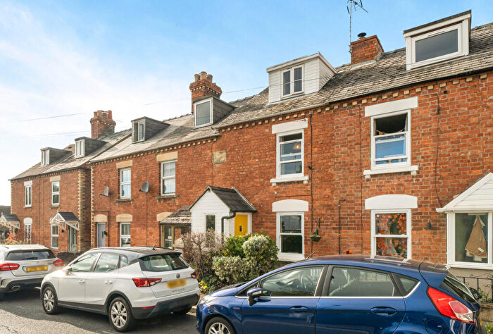 3 Bedroom Terraced House For Sale In Aldergate Street, Stonehouse, Gloucestershire, GL10