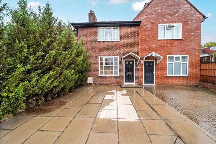 3 Bedroom Terraced House For Sale In Keedonwood Road, Bromley, BR1