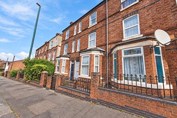 5 Bedroom Terraced House For Sale In Alfreton Road Nottingham, NG7