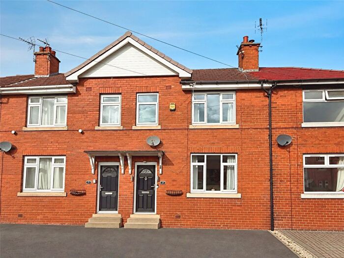 3 Bedroom Terraced House For Sale In Scopsley Lane, Whitley, Dewsbury, WF12