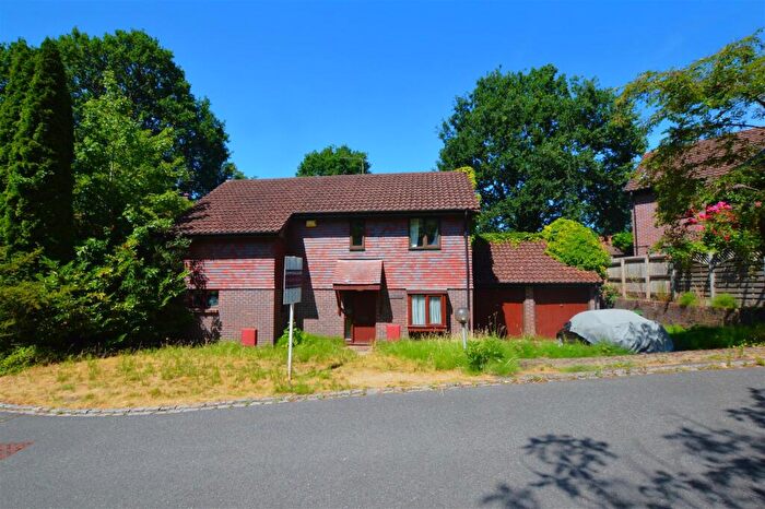 4 Bedroom Detached House For Sale In Geffers Ride, Ascot, SL5