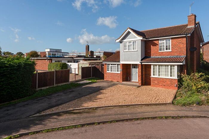 4 Bedroom House For Sale In Thomas Close, Corby, NN18