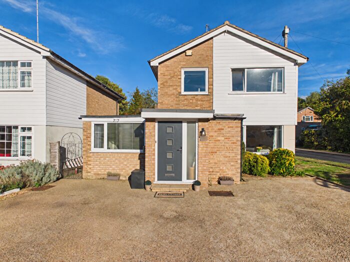 4 Bedroom Detached House For Sale In Beech Avenue, Lane End, High Wycombe, High Wycombe, HP14