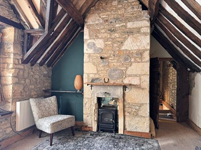 1 Bedroom Apartment To Rent In Silver Street, Bradford On Avon, Wiltshire, BA15