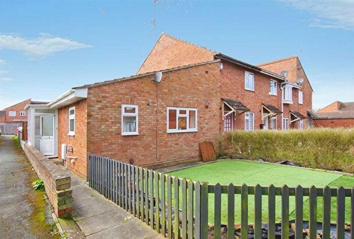 2 Bedroom Bungalow For Sale In Chalgrove Field, Freshbrook, Swindon, SN5