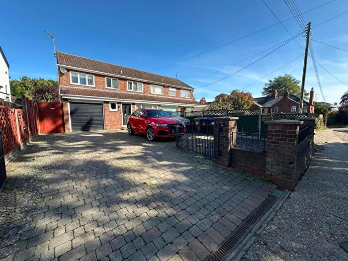 4 Bedroom Semi-Detached House For Sale In Woodfield Lane, Stowmarket, IP14