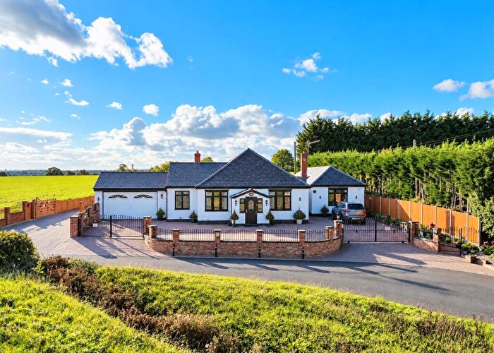 4 Bedroom Detached Bungalow For Sale In Wiggins Hill Road, Wishaw, Sutton Coldfield, B76