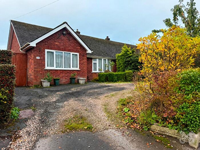 2 Bedroom Bungalow For Sale In Brindle Road, Bamber Bridge, Preston, Lancashire, PR5