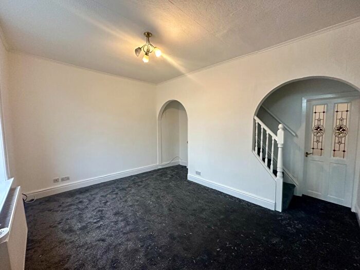 3 Bedroom Terraced House To Rent In Burnley Road, Colne, BB8