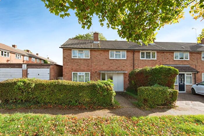 3 Bedroom End Of Terrace House For Sale In Wigram Way, Stevenage, SG2