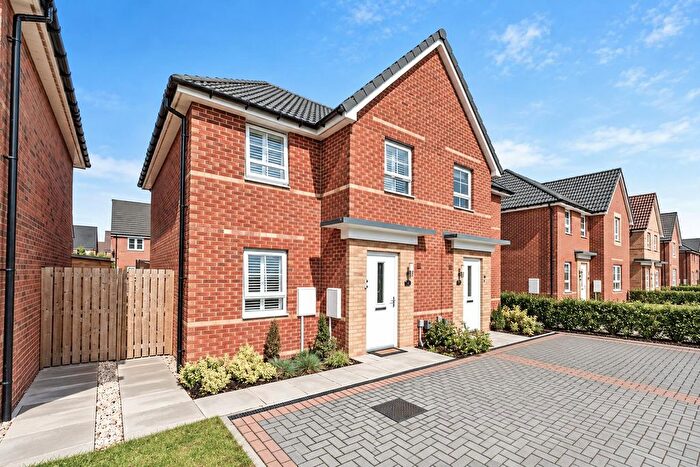 3 Bedroom Semi-Detached House For Sale In Fallow Road, Hatfield, Doncaster, DN7